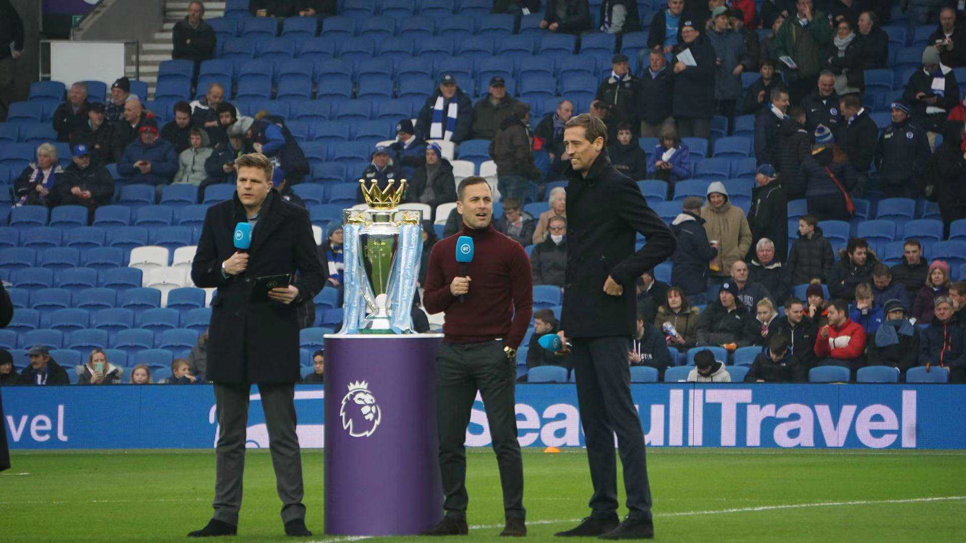 时刻鼓励年 时刻鼓励年